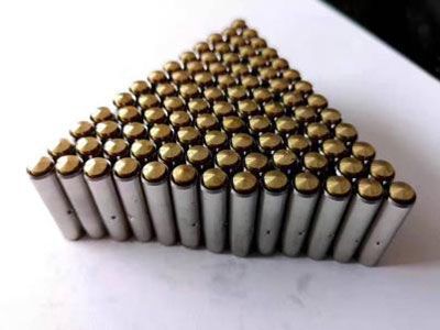 Punzones para troquelado (Salida lateral)